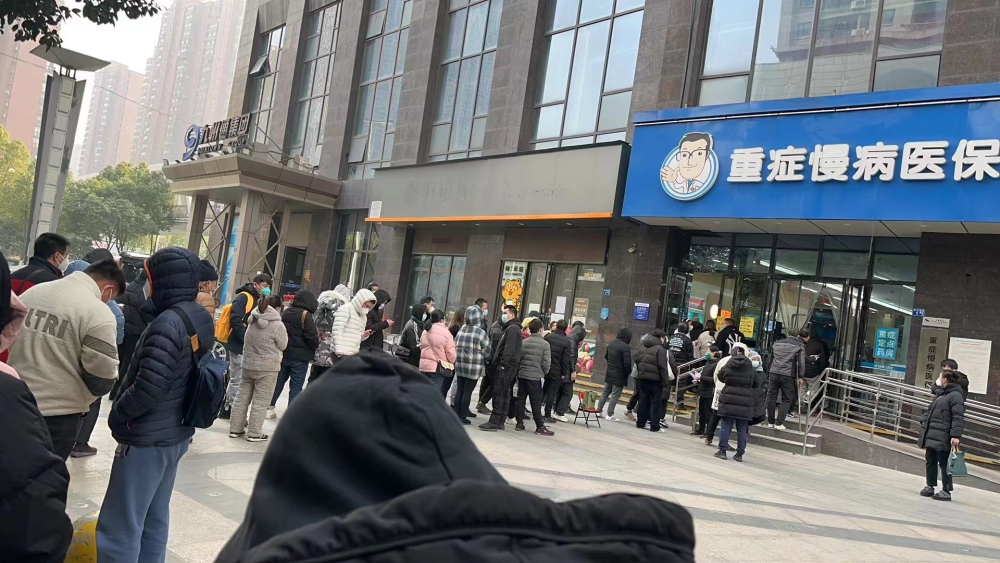 嵊州最新求一个套医保卡的黄牛南京方法分析(最方便真实的嵊州南京医保卡兑现中介方法)